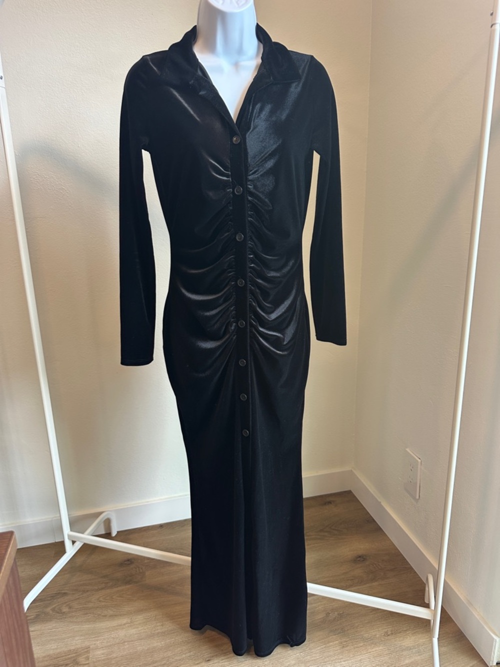 Fashion Nova Black Velvet Long-Sleeve Ruched Button-Front Maxi Dress